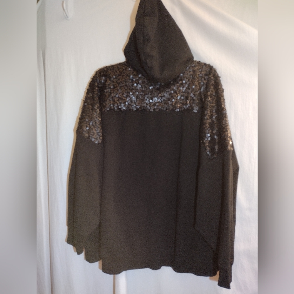 NEW Torrid Relaxed Sequin Hoodie Size 4 NWT - Picture 9 of 11